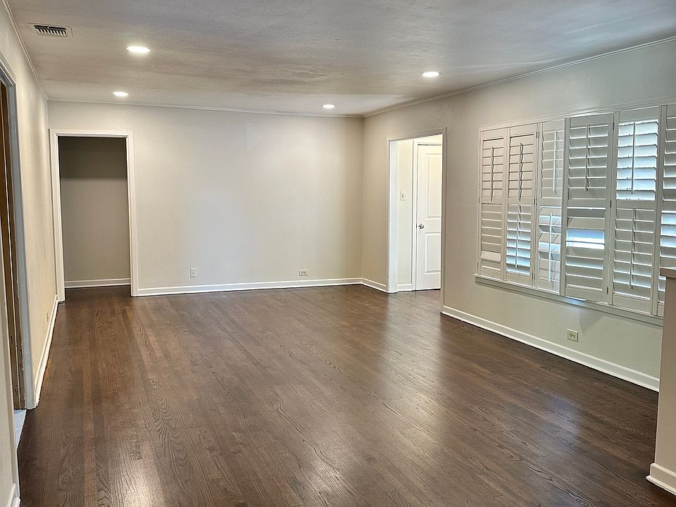 1st image of 315 Northridge Dr