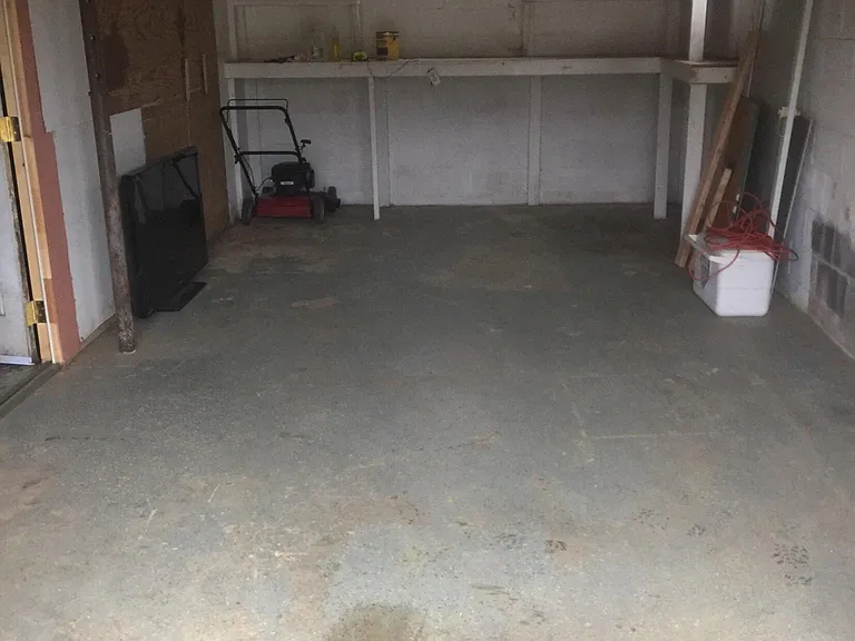 176 Springdale Rd — Photo 14