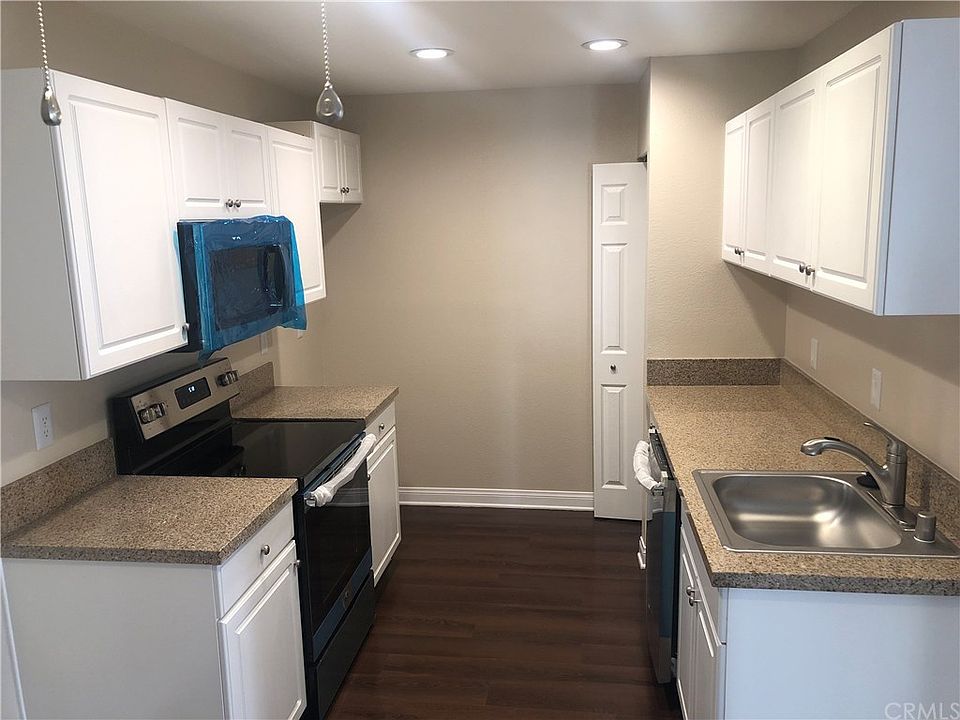 1st image of 1265 Kendall Dr APT 1415