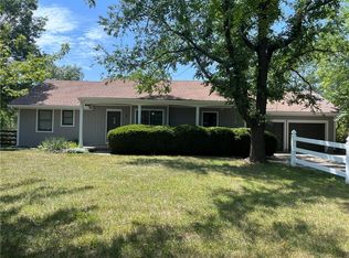 29950 Metcalf Rd, Louisburg, KS 66053