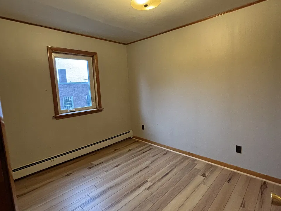97 Penobscot Ave #3