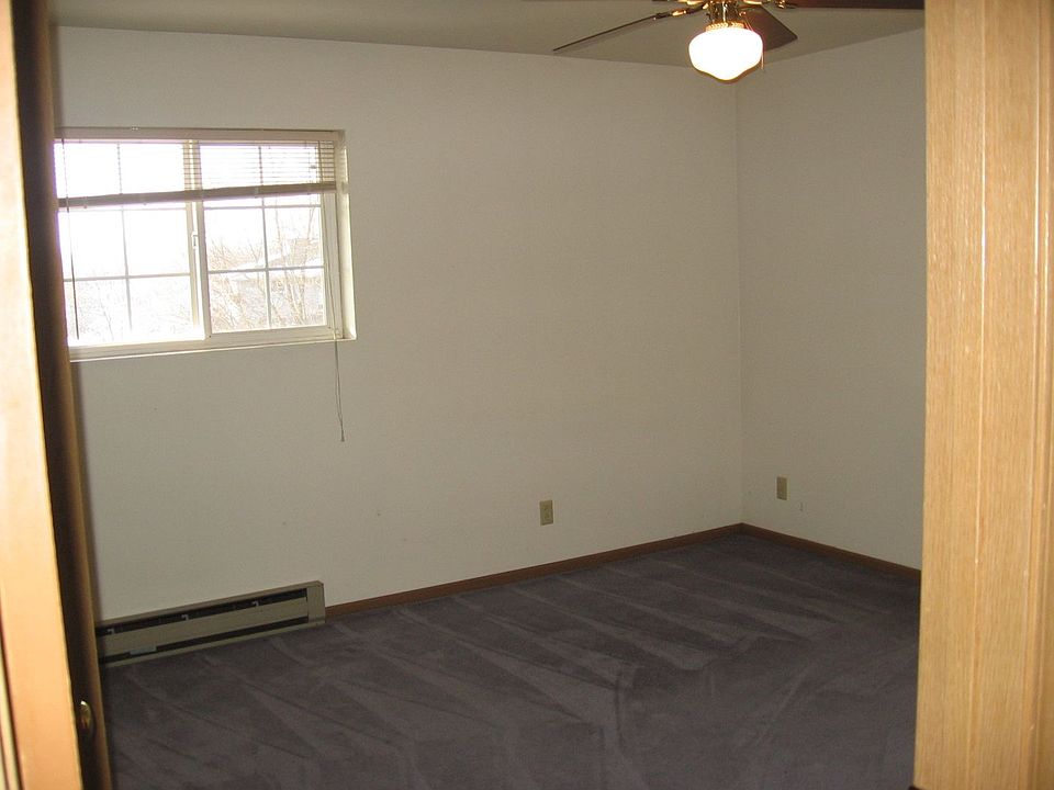 Ponds Crossing Apartment Rentals Fort Atkinson, WI Zillow