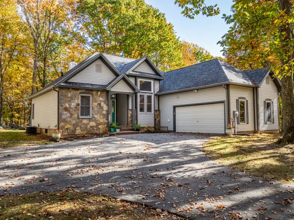 2 Lewis Road, Marlborough, CT 06447