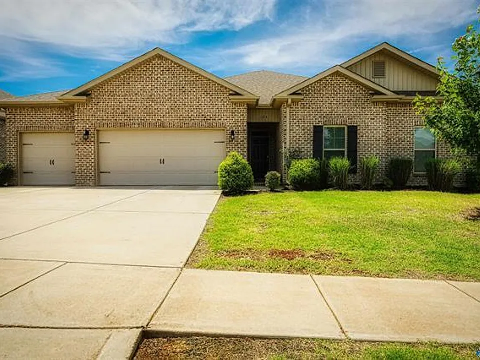 124 Oak Fletcher Dr