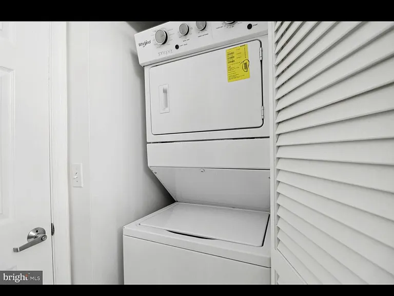 23 Pierside Dr #306 — Photo 5