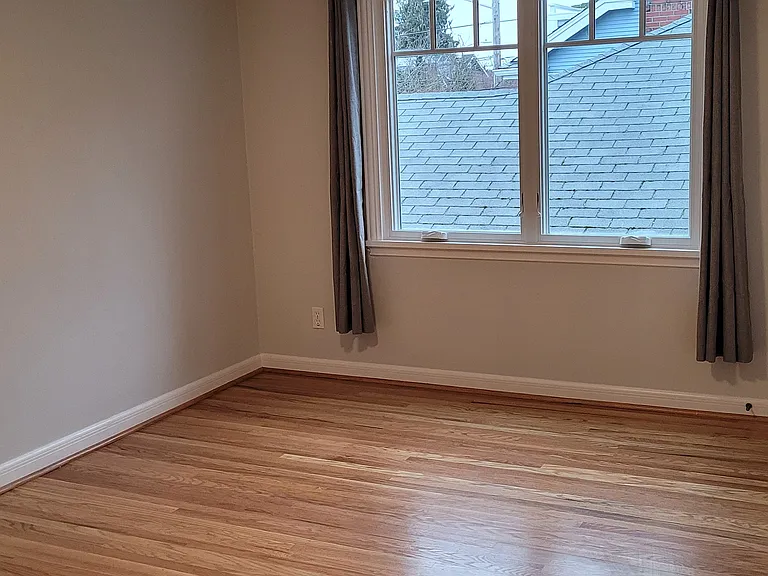 4224 Wallingford Ave N — Photo 32