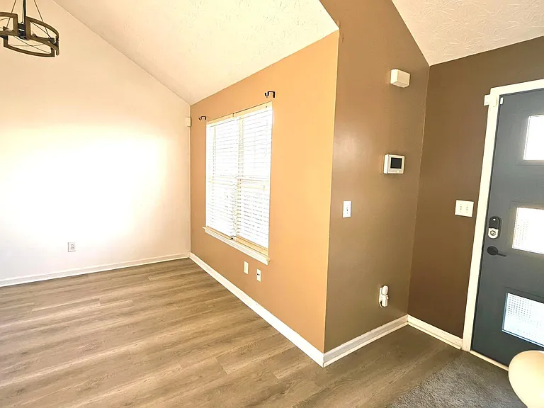 1278 Labrador Ln — Photo 7