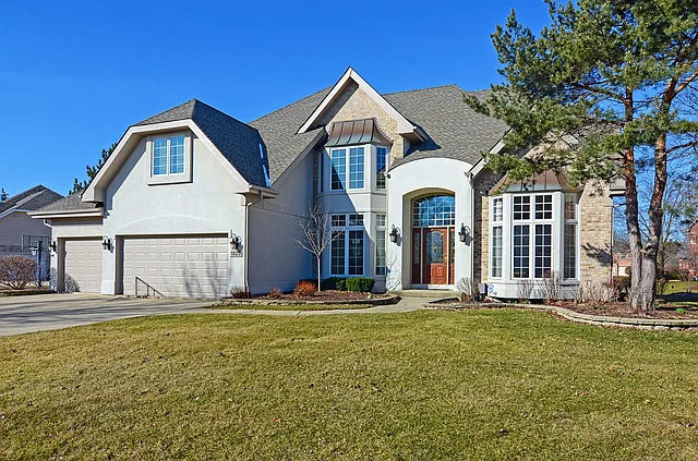 1820 Darien Club Dr photo 1