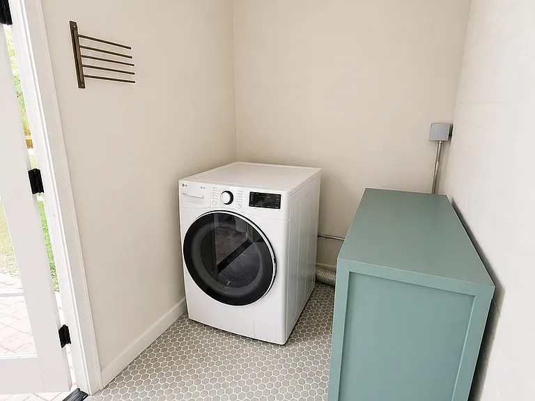 Downstairs Laundry Room