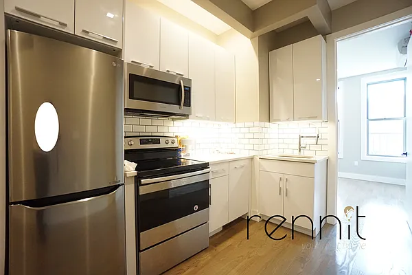 Rented by Rennit Inc. | media 4