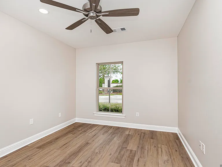 120 Bengal Pass Ave — Photo 18