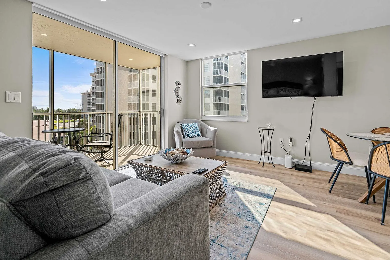 1 bed, 1.0 bath, 505 sqft, $3,537 — Photo 1