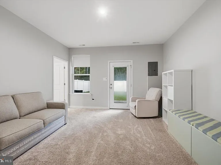 12260 Haydon Pl — Photo 5