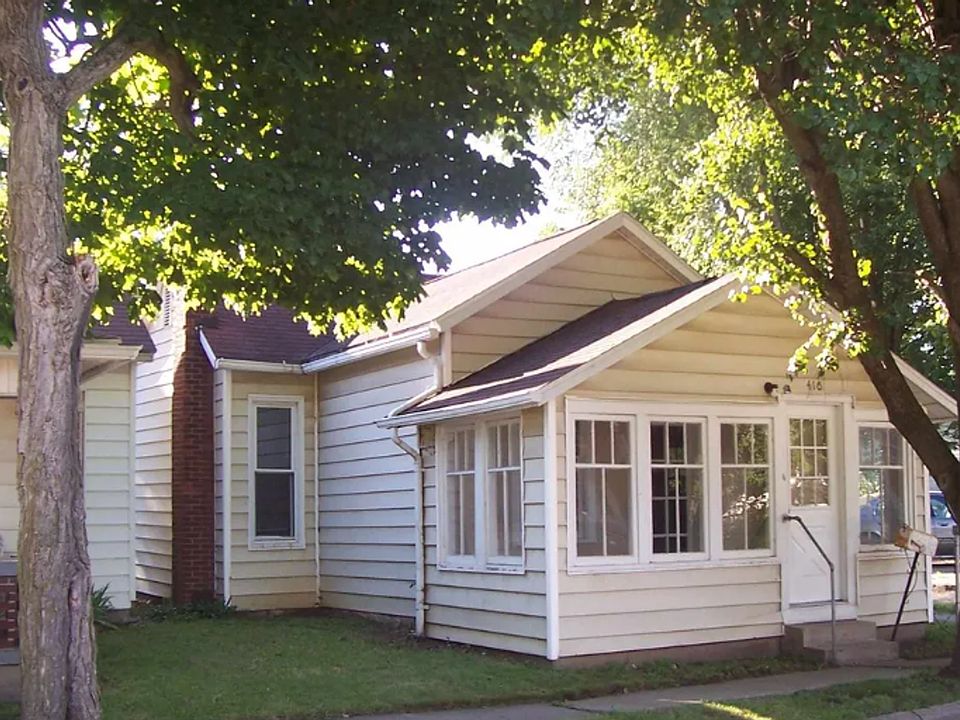 1st image of 410 Heath St
