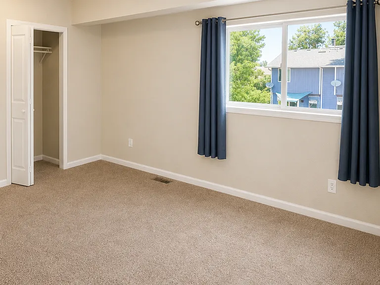 312 Southridge Pl — Photo 17