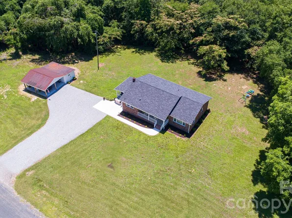 2221 New Hope Church Rd, Chester, SC 29706