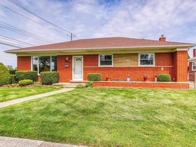 11023 Sunburst Ave, Warren, MI, 48089