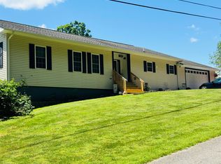 2420 McClanahan Rd, Morristown, TN 37813