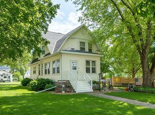 98 Vernon Ave, Morgan, MN 56266