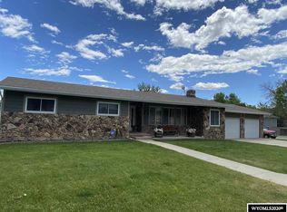 721 Fullerton Ave, Buffalo, WY 82834