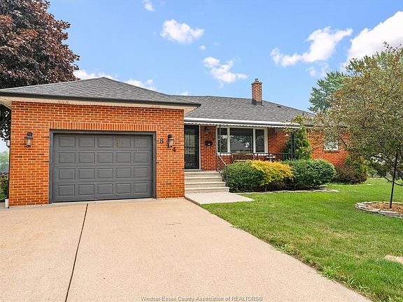 3rd image of 814 Watson Ave