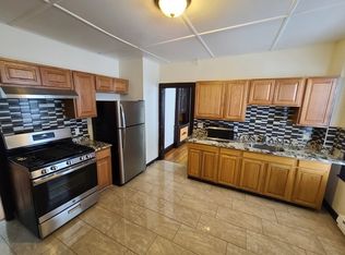 5 Semont Rd UNIT 1, Dorchester Center, MA 02124