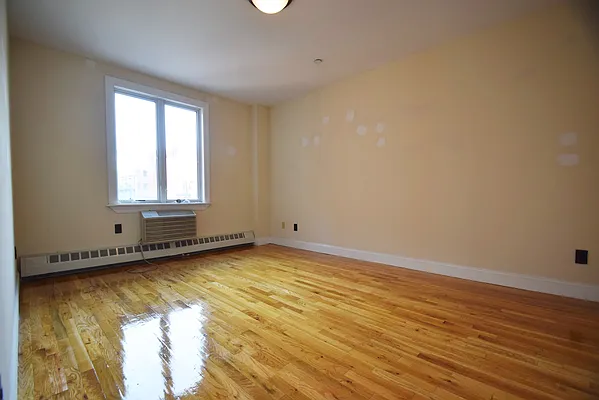 Rented by Urban Realty NYC | media 16