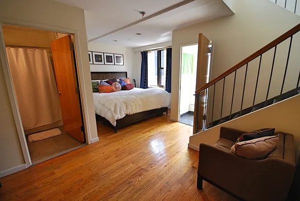 Rented by Vanderborgh Realty  | media 14