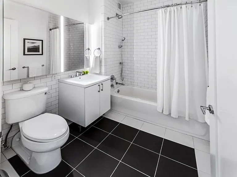 70 Pine St #831 — Photo 4