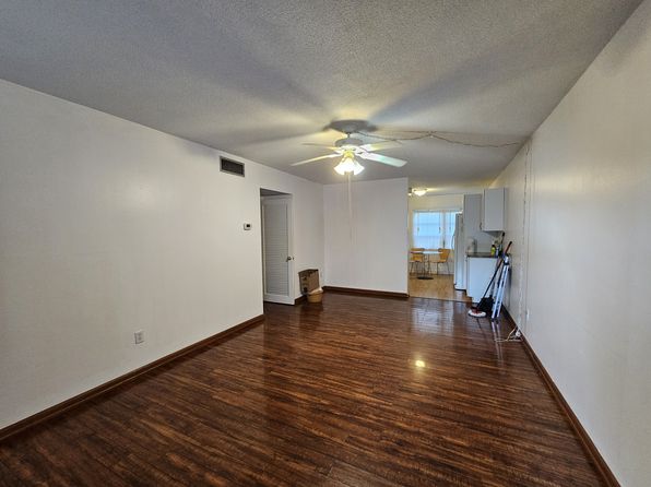825 N Primrose Dr APT 106