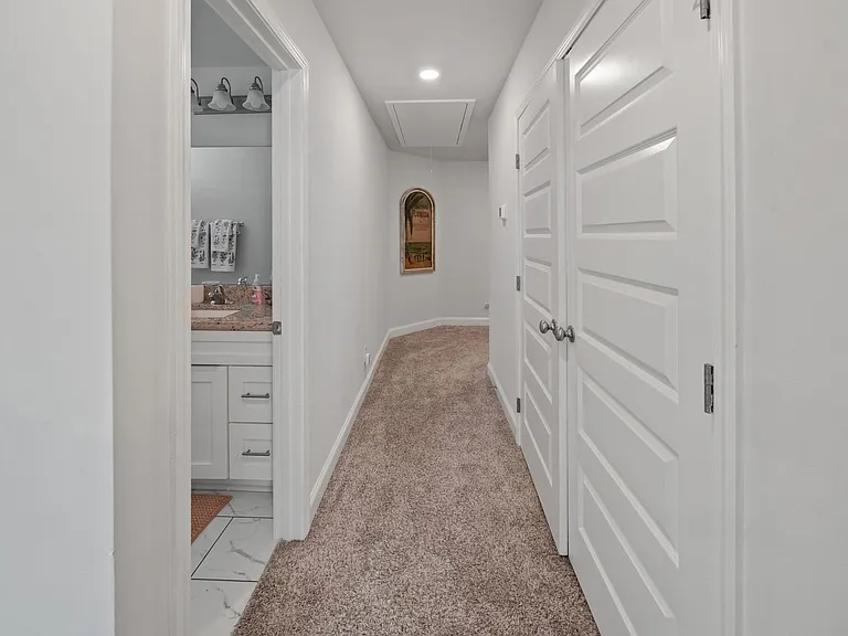 504 Governor Treutlen Cir — Photo 32