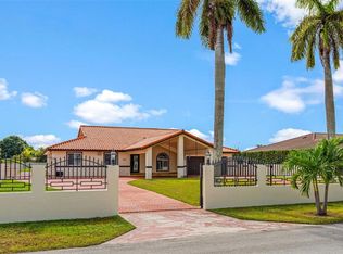 14040 SW 14th St, Miami, FL 33184