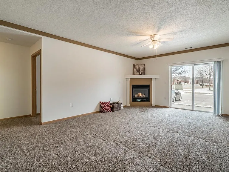 Northbrook Apartments — Photo 246