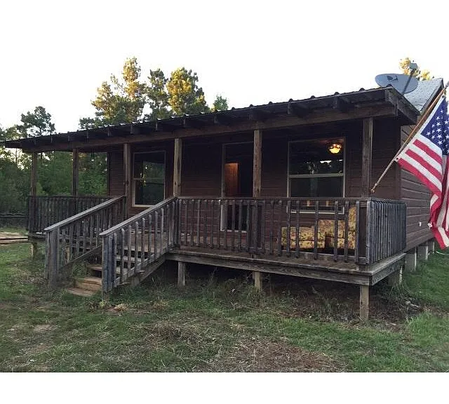 7316 N Highway 135 — Photo 1