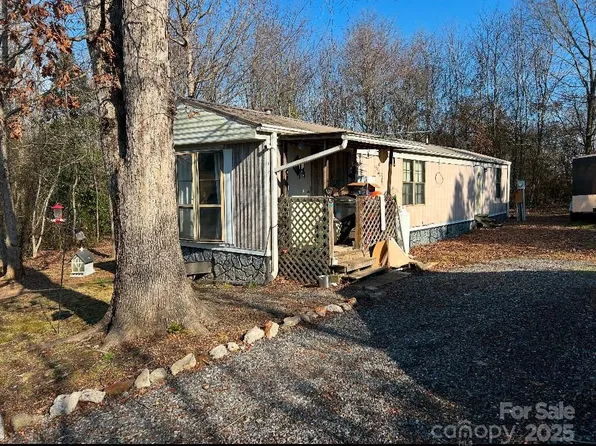 4126 Oxford School Rd, Catawba, NC 28609