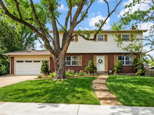 10029 Dodge Dr, Northglenn, CO 80260