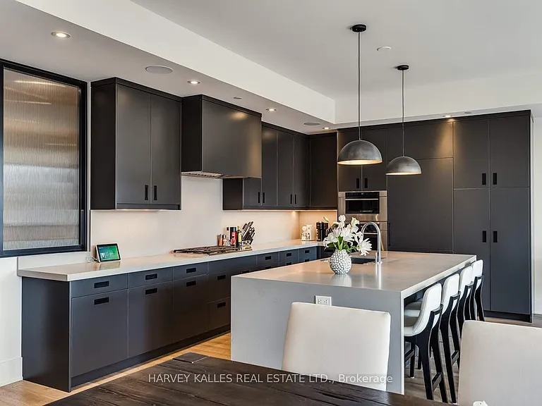 36 Birch Ave #309 — Photo 4