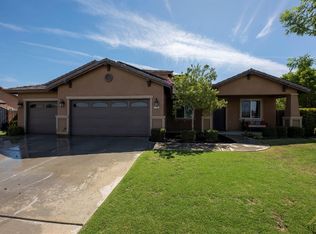 7706 Valle De Baztan Dr, Bakersfield, CA 93314