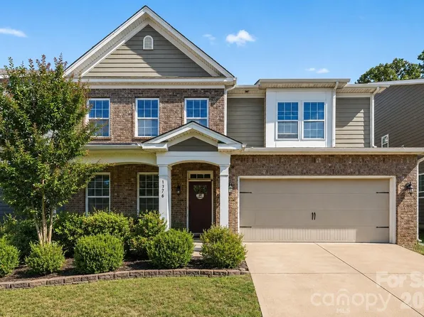1376 Rainier Dr, Fort Mill, SC 29708