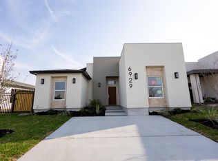 6929 Molinos Dr, Laredo, TX 78046