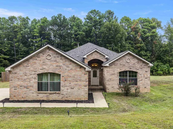 409 Fisher Dr, Marshall, TX 75670
