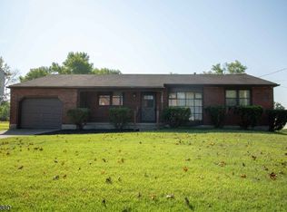 152 Ganttown Rd, Turnersville, NJ 08012