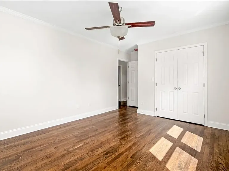 623 Quillian Ave — Photo 2