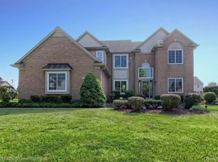 223 Scarlett Dr, Canton, MI 48187