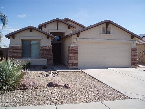 2nd image of 3140 E Cherry Hills Pl