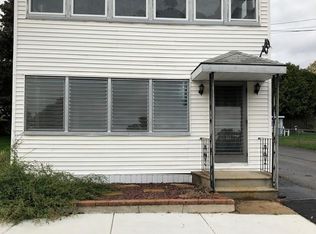 262 Oak St #1, Clinton, MA 01510