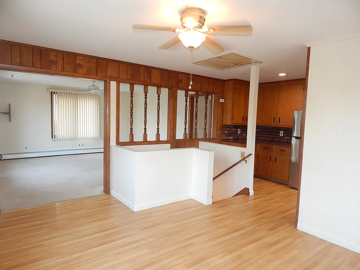 Building Photo - 29 Hagan St #2