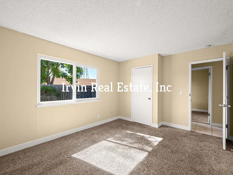 332 Riptide Ct — Photo 5