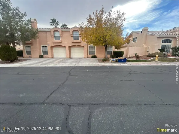 8461 Blazing Sun Ave, Las Vegas, NV 89129