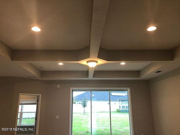 5th image of 85460 Amaryllis Ct